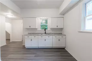 320 Wildwood Ave, Akron, OH 44320 - Photo 10