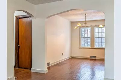 2123 34th Street NW, Canton, OH 44709 - Photo 8