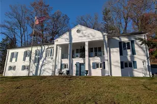 885 Sheridan Rd, Coshocton, OH 43812 - Photo 2