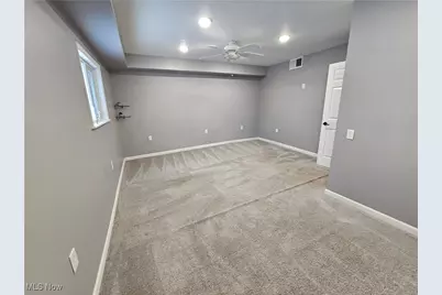 885 Sheridan Road, Coshocton, OH 43812 - Photo 18