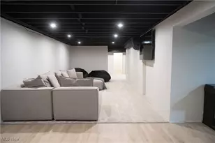 425 S Hametown Rd, Copley, OH 44321 - Photo 36