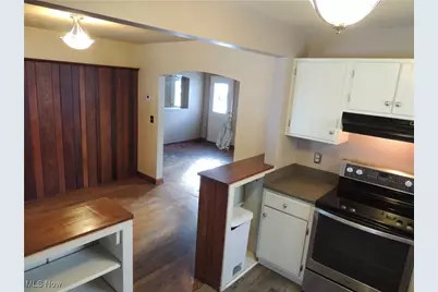 1203 Meadowbrook Boulevard, Stow, OH 44224 - Photo 12