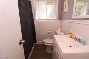 1128 Myrtle Ave, Ashtabula, OH 44004 - Photo 12