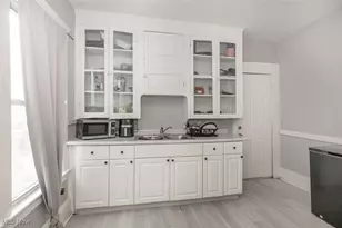 10322 Parkgate Ave, Loveland, OH 44108 - Photo 6