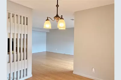 6260 Greenwood, Sagamore Hills, OH 44067 - Photo 8