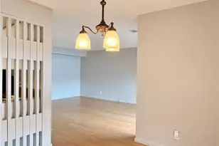 6260 Greenwood, Sagamore Hills, OH 44067 - Photo 8