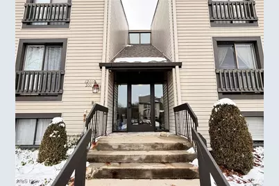 6260 Greenwood, Sagamore Hills, OH 44067 - Photo 2