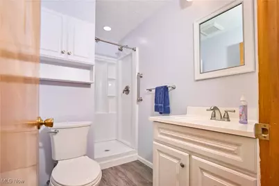 5220 Center Road, Brunswick Hills, OH 44212 - Photo 22