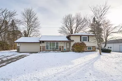 5220 Center Road, Brunswick Hills, OH 44212 - Photo 1