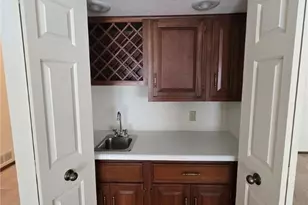 117 Brookview Dr SW, North Canton, OH 44709 - Photo 8