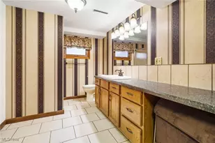 327 39th St SW, Canton, OH 44706 - Photo 32