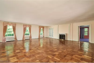 2166 Ridgewood Road, Akron, OH 44313 - Photo 8