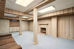 2166 Ridgewood Rd, Akron, OH 44313 - Photo 32