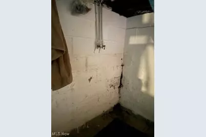 104 S Glenellen Avenue, Youngstown, OH 44509 - Photo 26