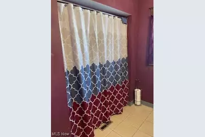 212 S Schenley Avenue, Youngstown, OH 44509 - Photo 16