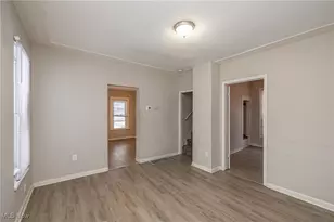 2349 Kelly Pl, Lorain, OH 44052 - Photo 8