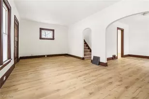 1236 Grant St, Akron, OH 44301 - Photo 8