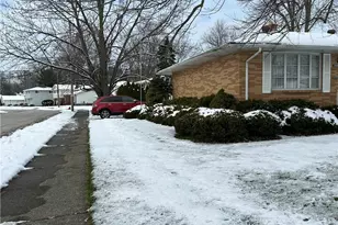 22506 Sharon Ln, Fairview Park, OH 44126 - Photo 2