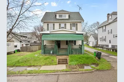 118 S McKinley Avenue, Alliance, OH 44601 - Photo 1