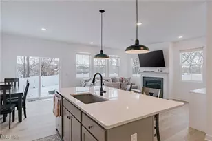 543 S Rhodes Ave, Akron, OH 44307 - Photo 6