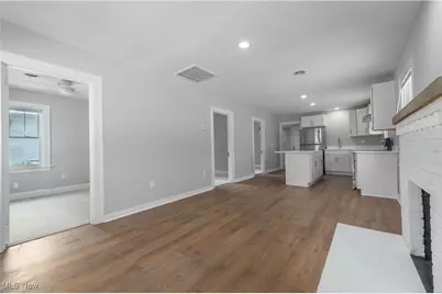 218 Roxboro Road, Vermilion, OH 44089 - Photo 12