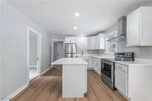 218 Roxboro Rd, Vermilion, OH 44089 - Photo 14