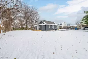 218 Roxboro Rd, Vermilion, OH 44089 - Photo 40