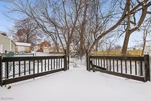 228 W Oxford St, Alliance, OH 44601 - Photo 28