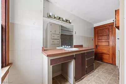 228 W Oxford Street, Alliance, OH 44601 - Photo 14