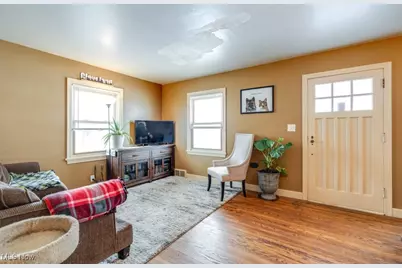 1042 Hartshorn Street, Alliance, OH 44601 - Photo 14