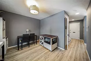 13400 S Woodland Rd, Loveland, OH 44120 - Photo 12