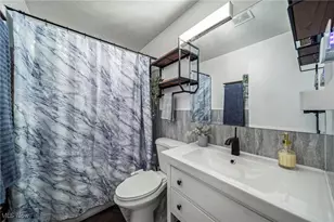 13400 S Woodland Rd, Loveland, OH 44120 - Photo 26