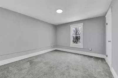 1417 Harrisburg Road NE, Canton, OH 44705 - Photo 28