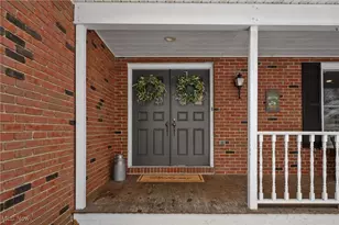 892 Clearwood Rd, Copley, OH 44321 - Photo 4