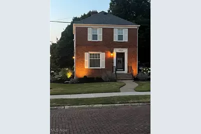 15220 Rosemary Avenue, Loveland, OH 44111 - Photo 2