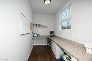 81 Garnett Cir, Copley, OH 44321 - Photo 20