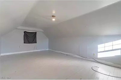 2246 7th Street SW, Akron, OH 44314 - Photo 28