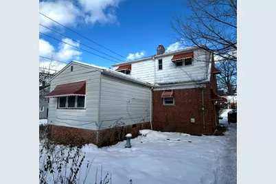 21202 Hillgrove Avenue, Maple Heights, OH 44137 - Photo 6