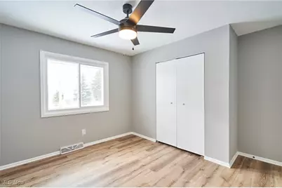 30705 Grant Street, Wickliffe, OH 44092 - Photo 18