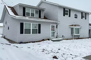 662 Kenilworth Ave, Sheffield Lake, OH 44054 - Photo 4