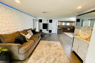 662 Kenilworth Ave, Sheffield Lake, OH 44054 - Photo 16