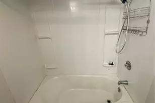 662 Kenilworth Ave, Sheffield Lake, OH 44054 - Photo 32