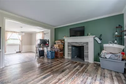 815 44th Street NE, Canton, OH 44714 - Photo 2