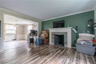 815 44th St NE, Canton, OH 44714 - Photo 2