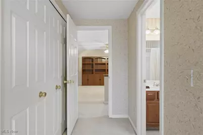 4402 Dalbury Avenue NE, Canton, OH 44714 - Photo 36