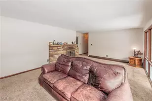 8963 Abbey Rd, North Royalton, OH 44133 - Photo 12