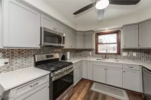 8963 Abbey Rd, North Royalton, OH 44133 - Photo 20