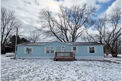 13154 Sinclair Street SW, Massillon, OH 44647 - Photo 2