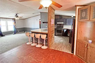 13154 Sinclair St SW, Massillon, OH 44647 - Photo 8