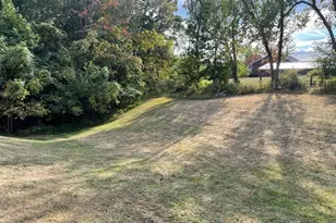 101 Denese, Weirton, WV 26062 - Photo 14